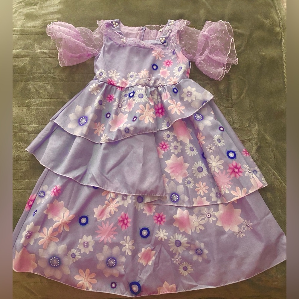 Disney’s Encanto Isabella Costume for Kids Size 100 (4T)